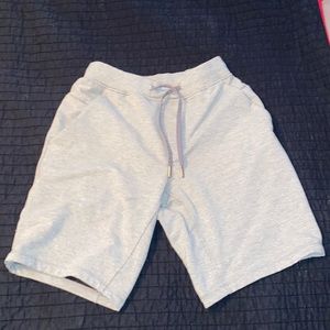 LULU grey sweatpants shorts